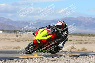 media/Feb-04-2024-SoCal Trackdays (Sun) [[91d6515b1d]]/7-Turn 9 Inside (1140am)/